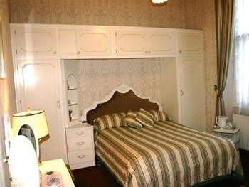 Sonnhalde Hotel Кингъси Екстериор снимка